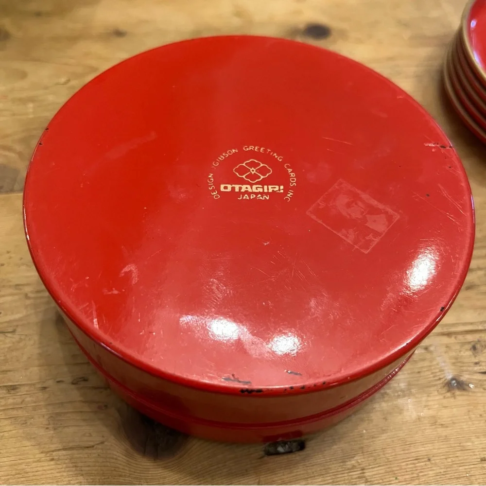 VTG OTAGIRI Japanese Christmas Red Coaster Set with Gold Carriage Design